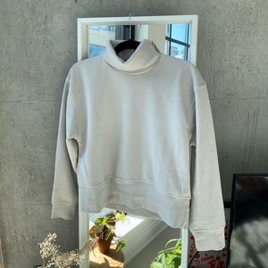 NWT Zara light grey, high collar sweatshirt 🤍